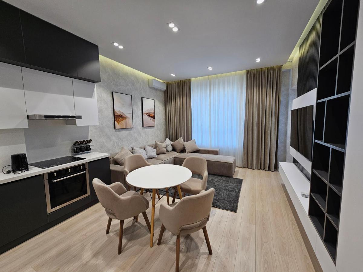 טשקנט Magnificent Apartment In Nrg Oybek מראה חיצוני תמונה