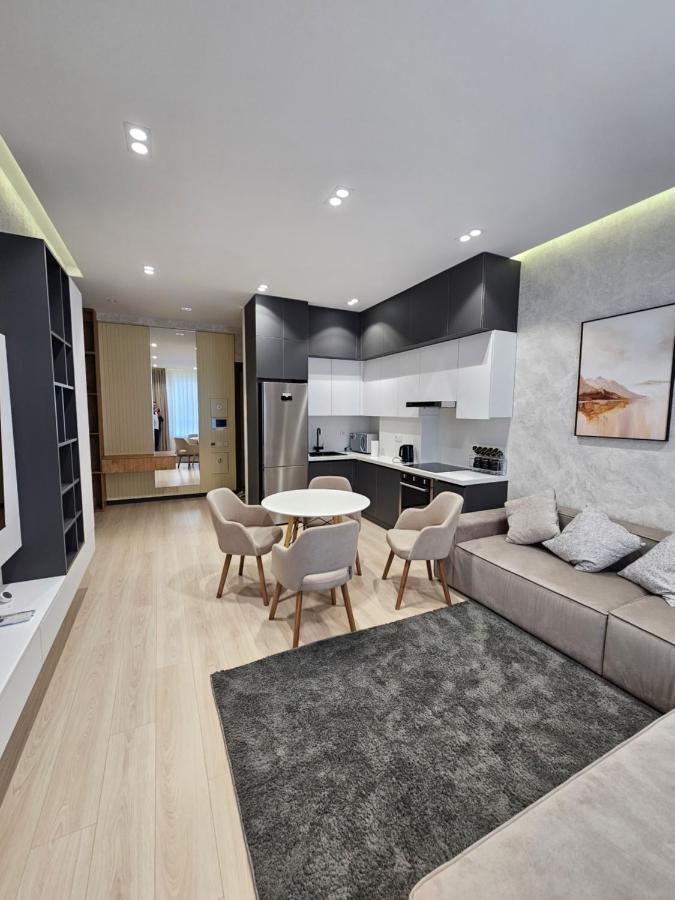 טשקנט Magnificent Apartment In Nrg Oybek מראה חיצוני תמונה