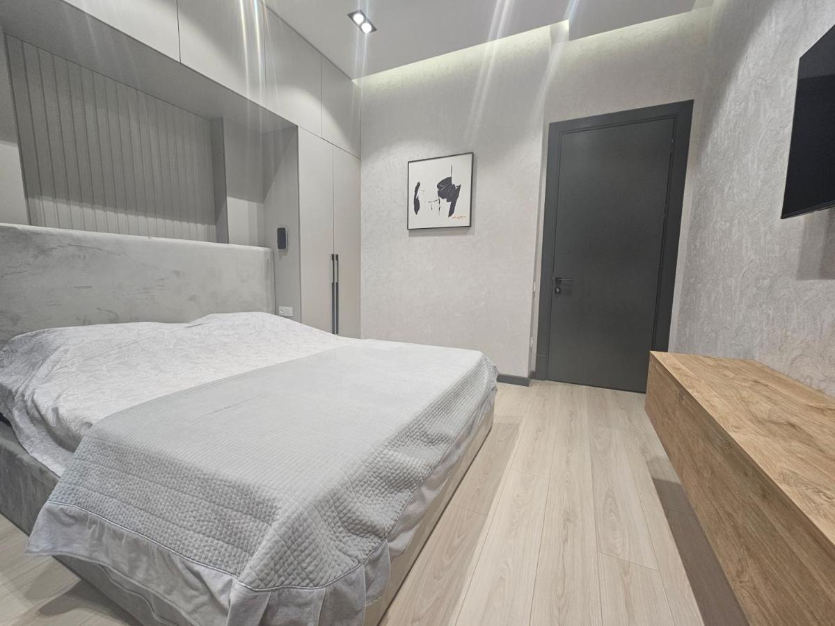 טשקנט Magnificent Apartment In Nrg Oybek מראה חיצוני תמונה